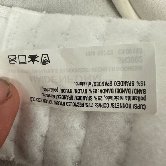 Maidenform Dreamwire Strapless Bra 34A White Lightweight No Poke Pinch Mesh Lift - Picture 9 of 9